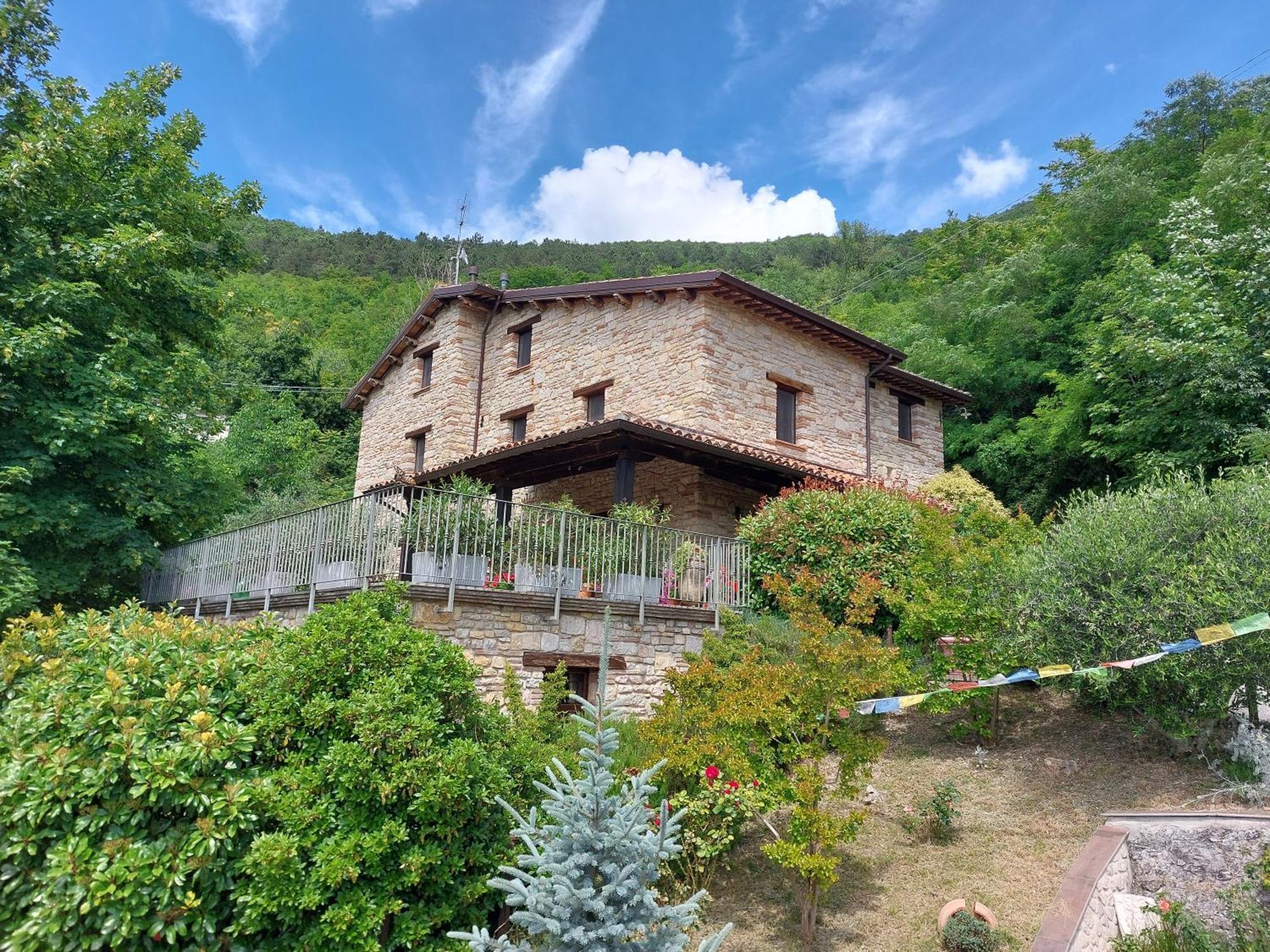 B&B Fonte Fresca 法布里亚诺 外观 照片