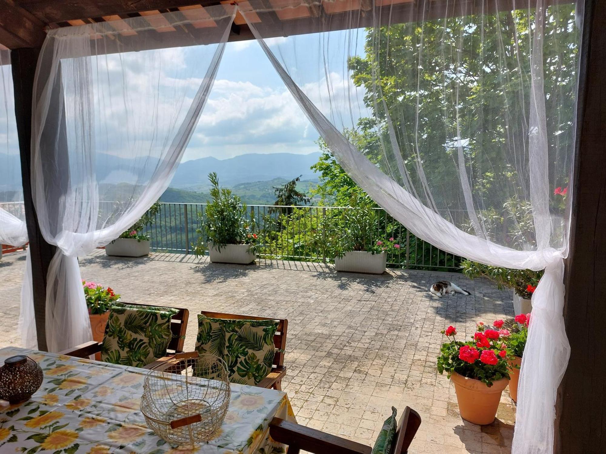 B&B Fonte Fresca 法布里亚诺 外观 照片